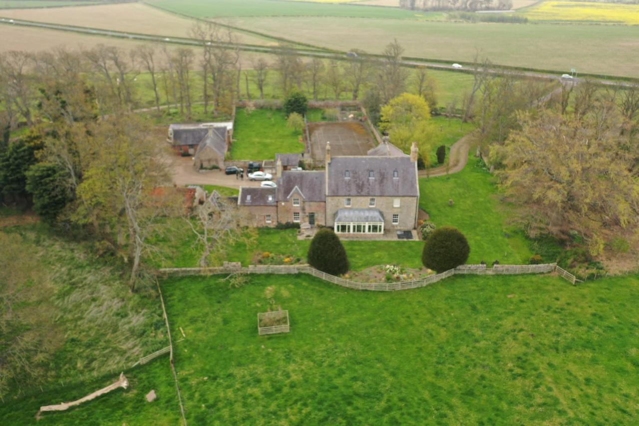 Buckton Farmhouse Belford Exterior foto