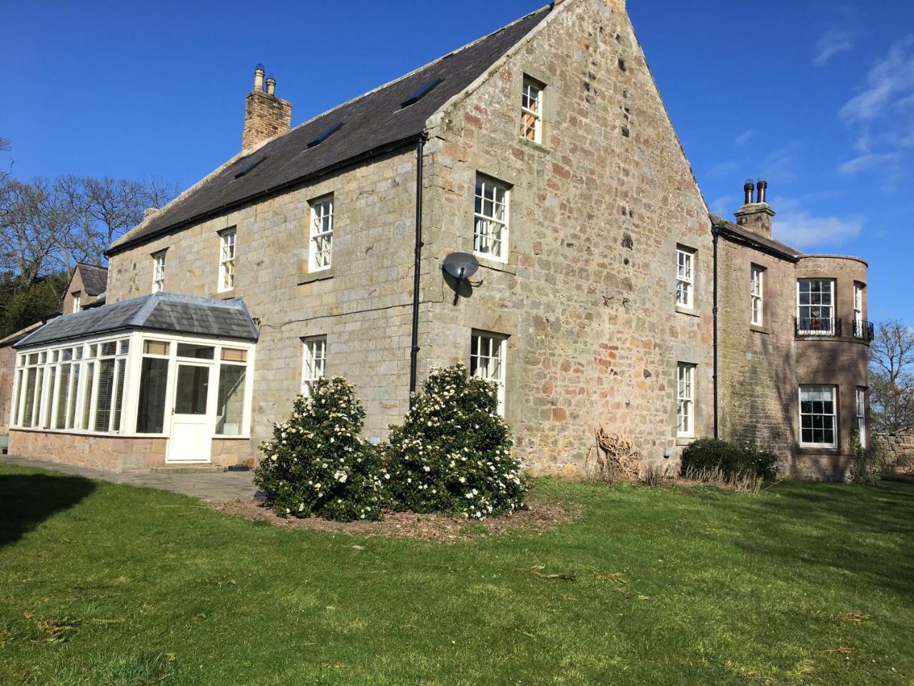 Buckton Farmhouse Belford Exterior foto